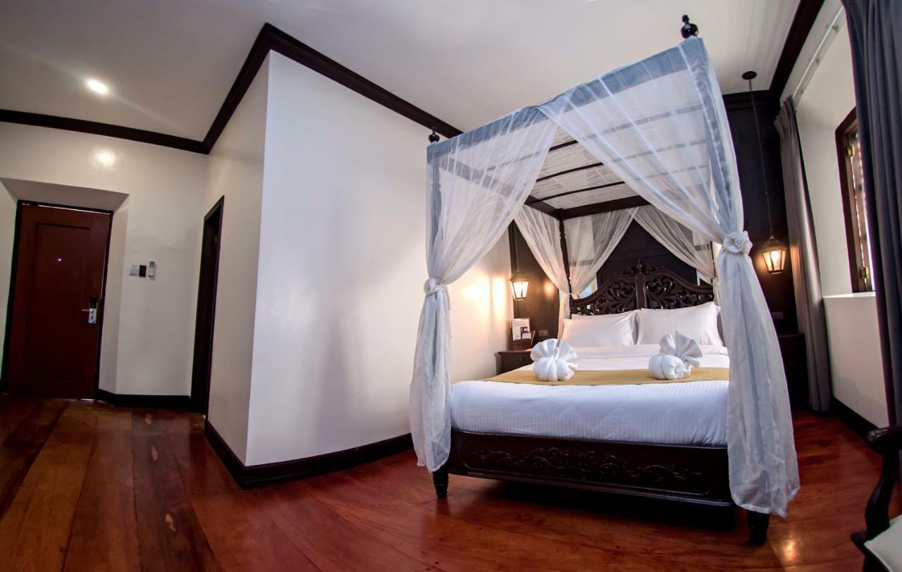 Vigan Plaza Hotel Exterior foto